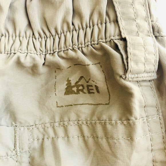 REI Womens Sz 8 Convertible Hiking Trail Nylon Khaki Pants To Shorts W/zipperEUC - Picture 8 of 12